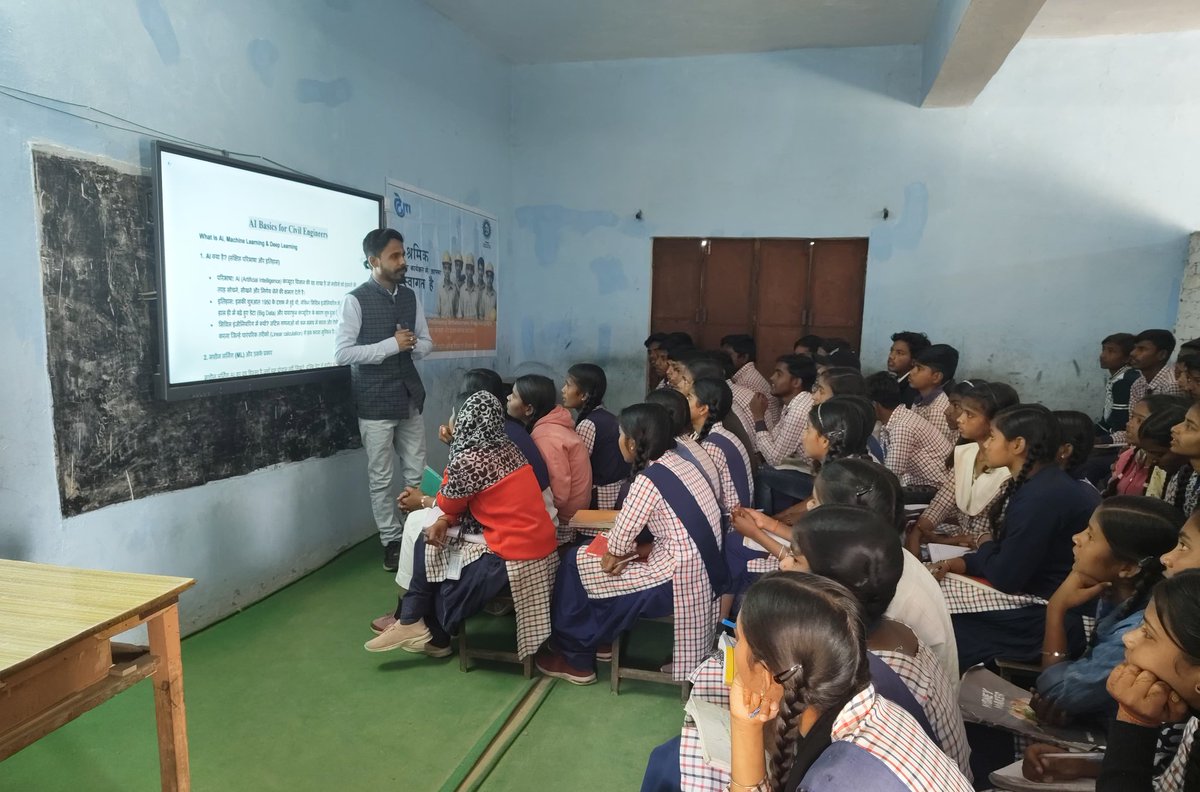 uss_foundation's tweet photo. Employability &amp; Proficiency Enhancement Program (EPEP) by Dattopant Thengadi National Workers Education Development Board, Supported by https://t.co/MA6QtjEUKV
#Socialworke
#Socialworker
#Ngocontact 
#WomenEmpowerment
#Empowerment
#Bestquality
#Bestngovaranasi
#Bestngoindia https://t.co/tkAg0y8l07