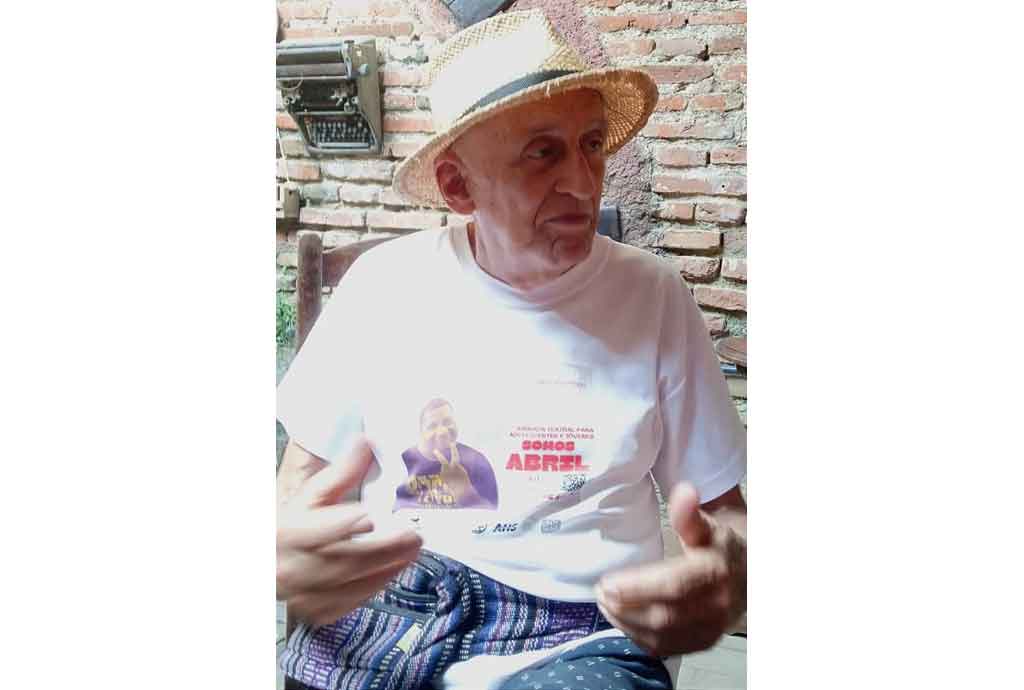 Crean brigada artística Teresita Fernández que recorre a pie variados centros de Cuba cubainformacion.tv/cuba/20260226/…