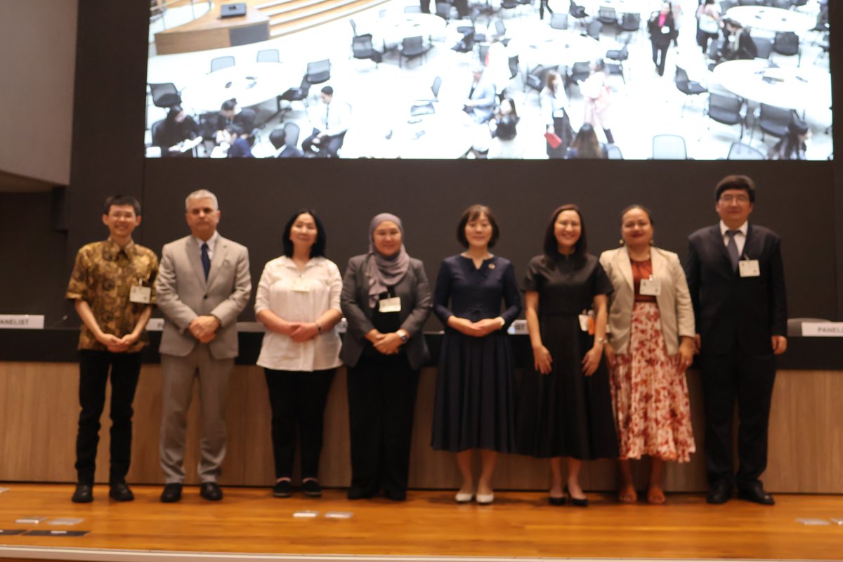 UNHABITAT's tweet image. At the 13th Asia-Pacific Forum on Sustainable Development in Bangkok, UN-Habitat joined Member States and partners to review progress on #SDG11 and #SDG6.

🔗 Dive into the Goal Profiles:
🏙️ SDG 11: bit.ly/46XeNUq
🚰 SDG 6: bit.ly/4s6UFHx
