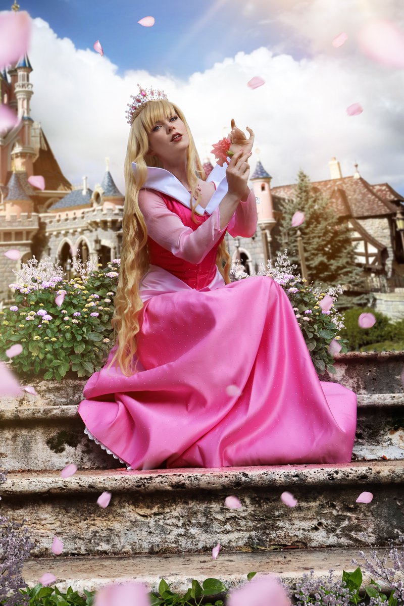 FlorenciaSofen's tweet photo. Es un día excelente para ser la princesa de mi casa ~
No os parece?
Feliz jueves ~ 
@cosfun_official https://t.co/vUQC1O3tvC