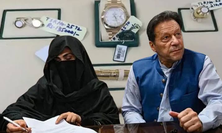 اسلام آباد ہائیکورٹ نے توشہ خانہ 2 کیس میں پی ٹی آئی کے بانی عمران خان اور بشریٰ بی بی کی سزا کے خلاف اپیلوں پر لگائے گئے اعتراضات مسترد کر دیے۔ کارروائی سے واضح ہوا کہ تاخیر عدالتی رکاوٹ نہیں بلکہ قانونی تقاضے مکمل نہ ہونے سے متعلق تھی، جس پر پی ٹی آئی کے مؤقف پر سوالات اٹھتے
