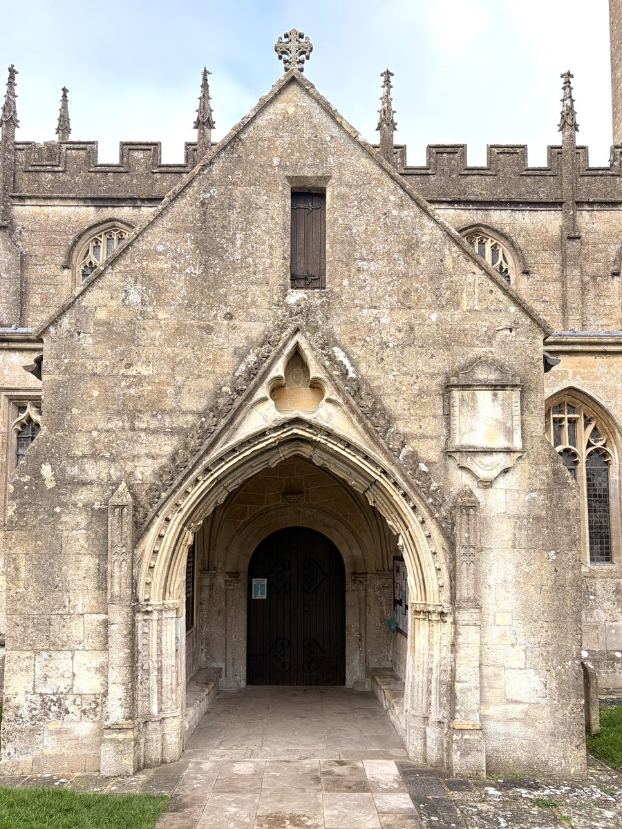 The door was locked yesterday at the rather noble St Mary’s in Bishops Cannings, but I made an appointment to go back and be shown parts of the church normally locked to visitors. This will certainly be in my top 50 village churches of #Wiltshire #ADoorableThursday