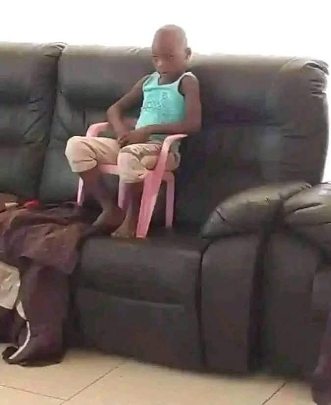 Nangu boy awumkhuze his mom is a breadwinner