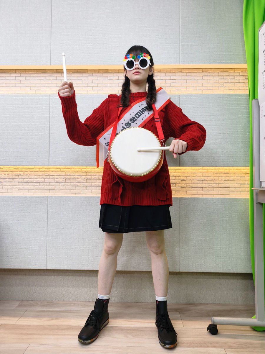 小泉萌香のもえの～と~moe's note~　✨次回:4月1日✨ tweet media