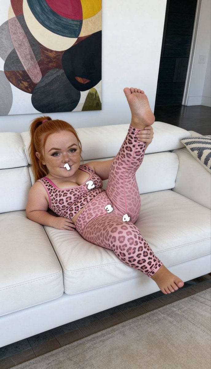 Tessa Tiny tweet media