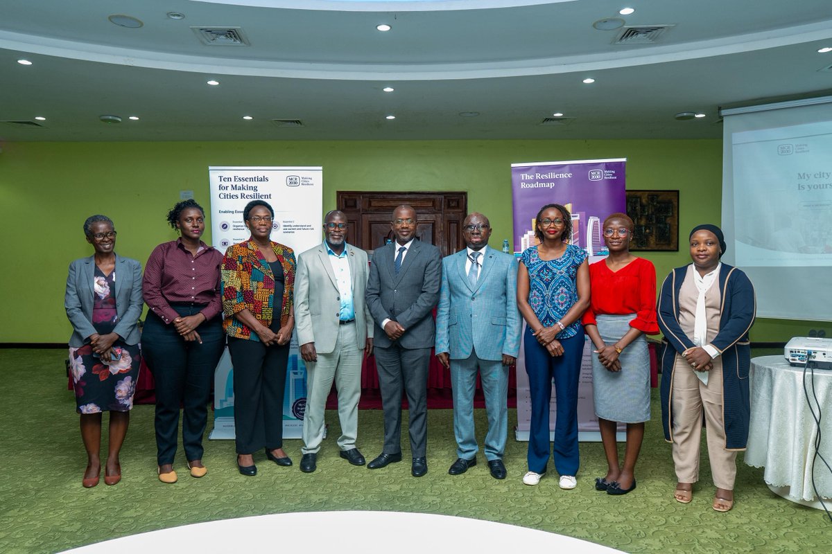 UNDRR_Africa's tweet photo. Congratulations Kampala! 🎊 Celebrating the city becoming an MCR2030 Resilience Hub last week💡 @KCCAUG has affirmed its leadership in #DRR as it renews its pledge to champion peer support and city-to-city learning in Africa 🤝🌍 #MCR2030 @GIZ_RIA | 📸: @KCCAUG https://t.co/zWftAEjOl8