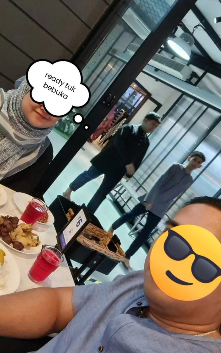 Mr & Mrs Riz tweet media