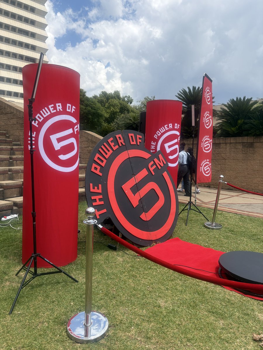 5FM's tweet photo. #5Lunch is coming to you live from @UPTuks to do some #GoalCheck 🤩✔️ not only that but pulling in with @StandardBankZA your biggest cheerleader bringning in some cool activations

Come say 👋 and stay tuned in until 3pm 😎 https://t.co/PO8QXurzVC