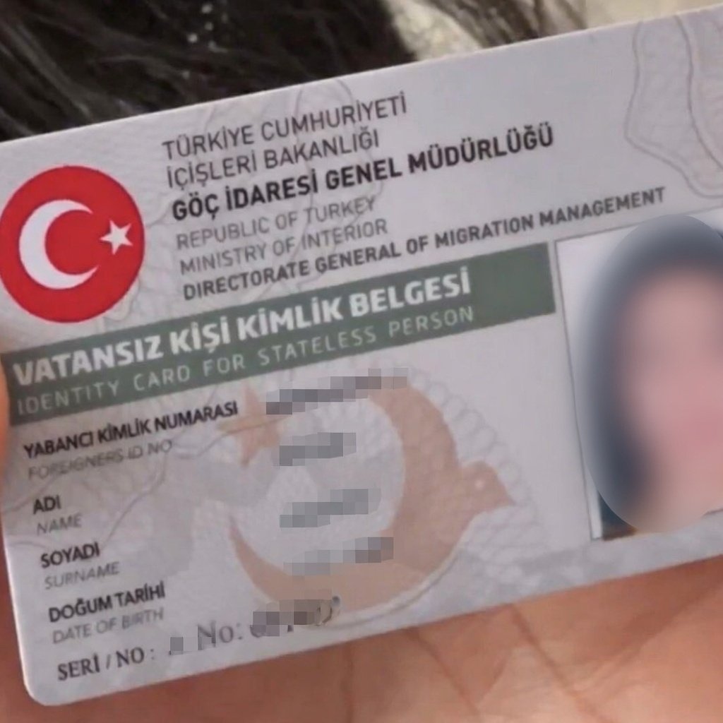 Bu kartın dağıtılması gereken çok kişi var bu ülkede...