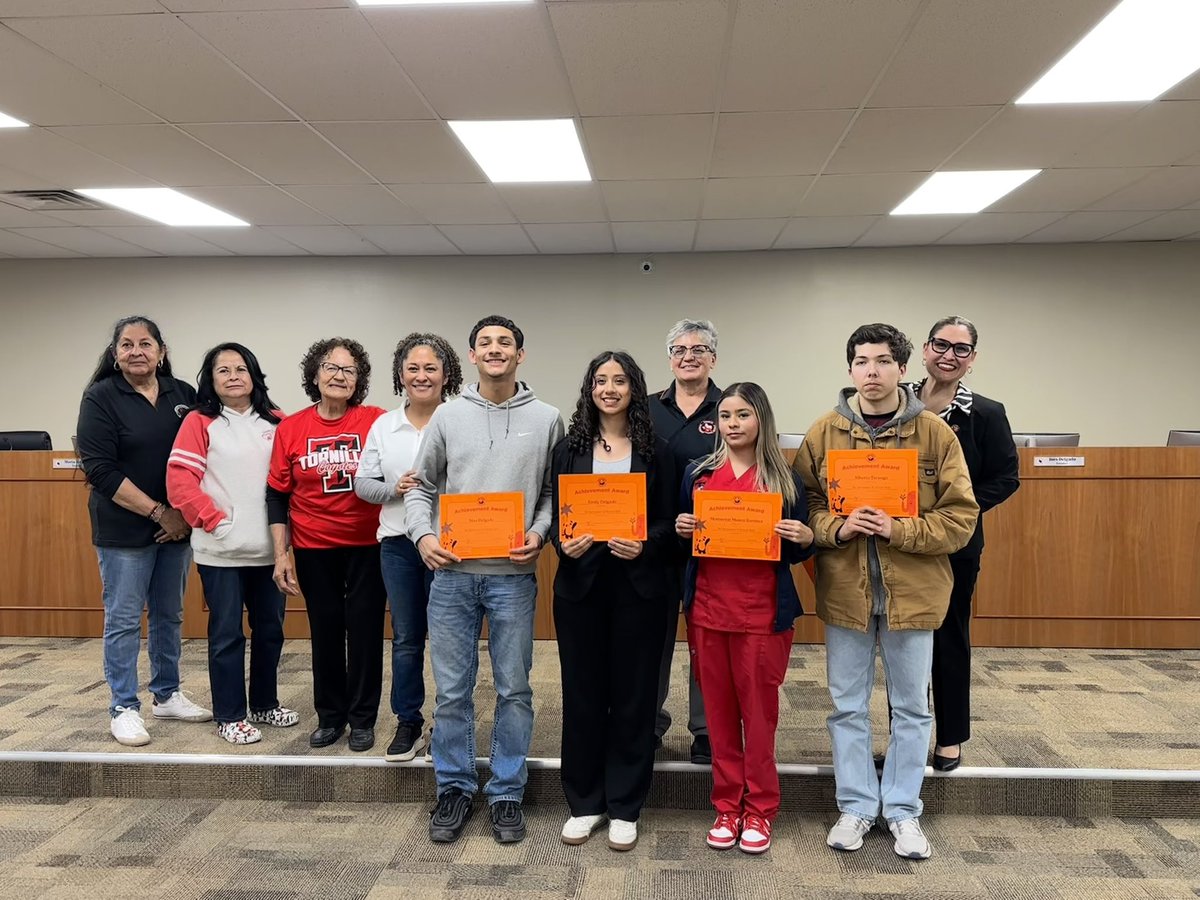 Rosy Vega-Barrio tweet media