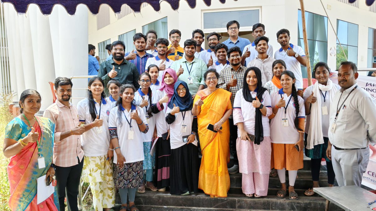 NJntua's tweet photo. 🩸 180 Blood Donors.
One Purpose: Saving Lives.
NSS JNTUA leads from the front in service and humanity. 🇮🇳
#NSSJNTUA #DonateBlood #YouthPower https://t.co/Ty1CNxm7eL