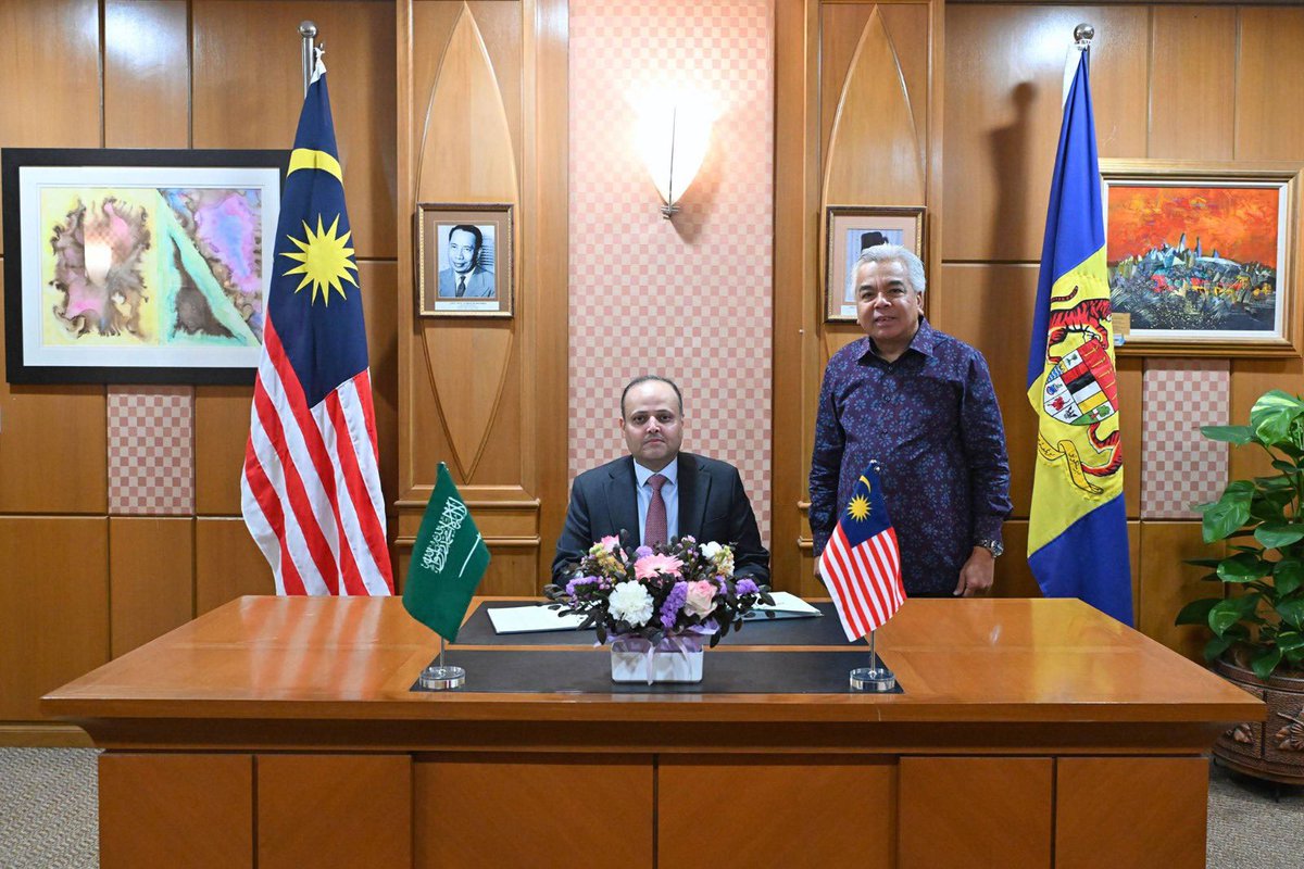 السفارة في ماليزيا tweet media