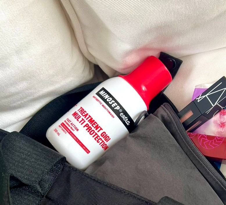 craxyforluv's tweet photo. tim yang tiap puasa sering ngerasain perih di dalam mulut pasti paham, sekarang gue selalu sedia Obat Sariawan terus kumur pake #Minosep sebelum tidur https://t.co/U54tAanniQ