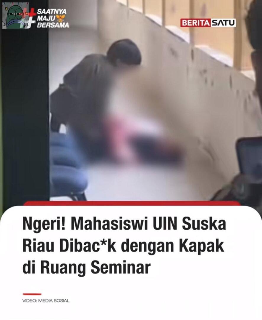 💚 TW // KRIMINAL
Bayangin kamu mau sempro, lagi persiapan nunggu dosen diruangan di datangi sama anak kampus yg obsesi sama mu trus diruangan itu kamu dibac*k? bukan di jalan tapi di kampus coy? Ya Allah org org kok pada gila sii