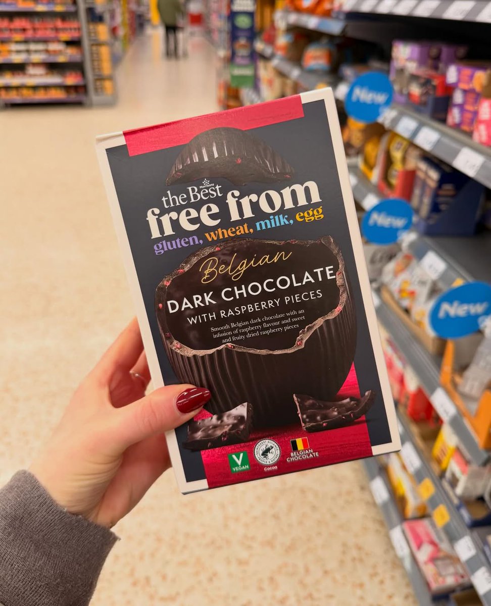 AyleshamCentre's tweet image. New products are here at @Morrisons! Check out free-from dark chocolate, vegan sharer bites, Kellogg’s White Chocolate Krave, and Zang sushi. 

#AyleshamShoppingCentre #Morrisons #NewInStore #FoodFinds #TrySomethingNew