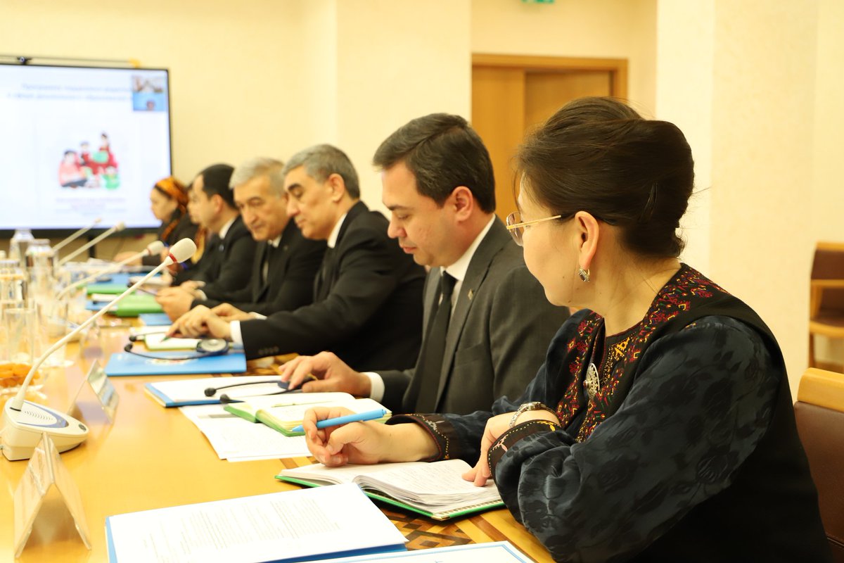 Dmitry Shlapachenko tweet media