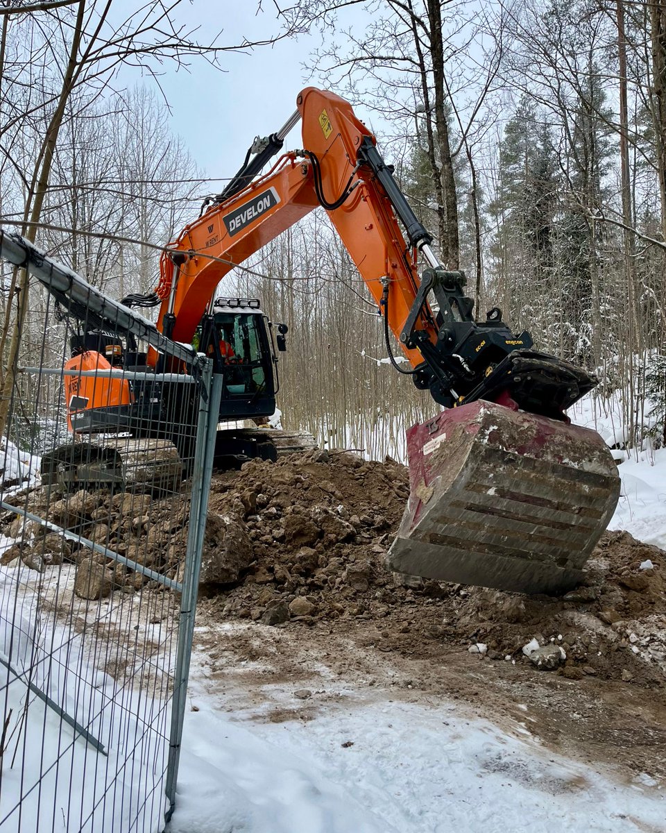 VRJ Group tweet media