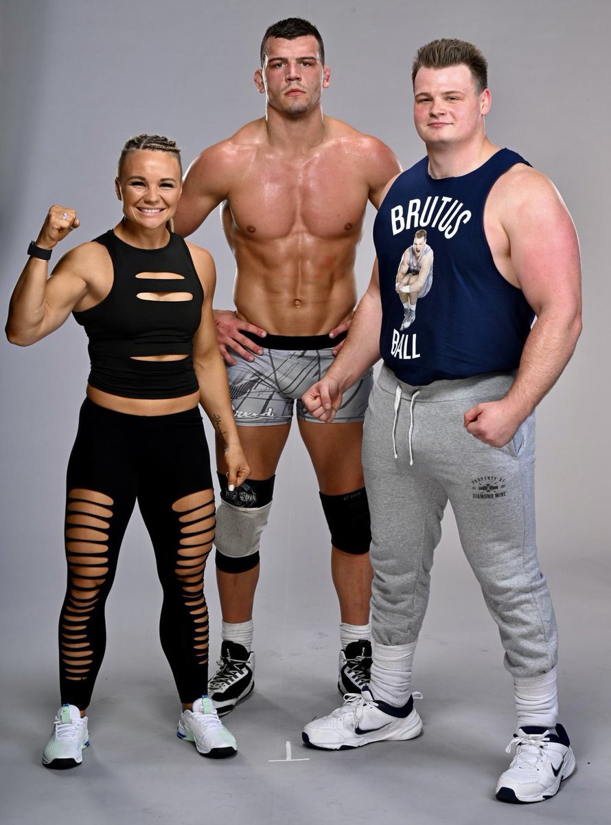 Chupacabra_01's tweet image. 🎂Happy Birthday to Ivy Nile! @ivynile_wwe #IvyNile #WWE #AmericanMade #NXT #DiamondMine #ECW #NWA #WCW #TNA #ROH #AEW #MLW #LuchaLibreAAA #CMLL #NewJapan #NJPW #ProWrestlingNoah #AJPW