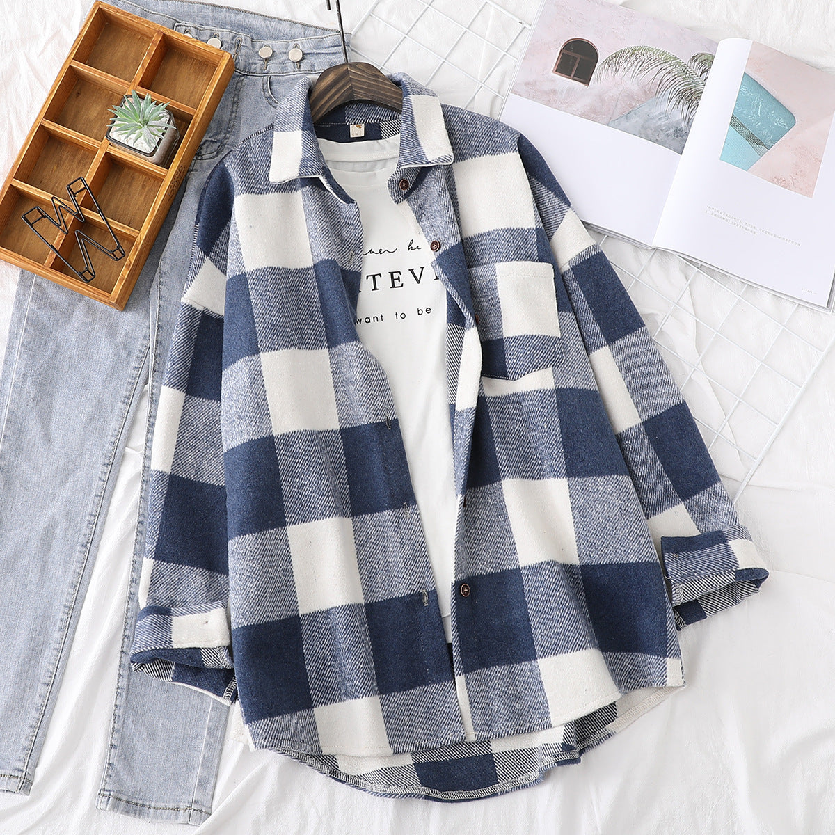 TheBreezyShop's tweet image. 🔥 Layer Up in Style with Our Woolen Plaid Casual Shirt Jacket ✨🧥
Shop Now ➡️ thebreezy.shop/products/woole…

#PlaidShacket #WoolenStyle #CasualLayers #BreezyOuterwear #ModernWardrobe #ColdSeasonFits #EffortlessStyle #TrendReady