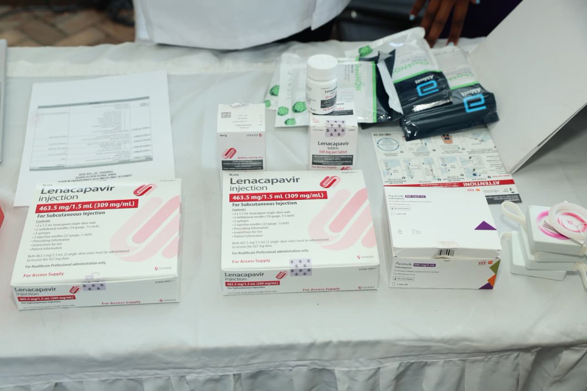 AYARHEP_KENYA's tweet photo. @MOH_Kenya @nsdcc_kenya @NASCOP @KenyaGovernors @MoyoteKenya @UNAIDS @ahfkenya @NEPHAKKENYA @redcross_KENYA This launch directly accelerates Kenya’s journey to epidemic control and the 2030 goal of ending AIDS as a public health threat. For youth, it removes one of the biggest barriers, stigma.
#JipendeJiPrEP #ICHOOSEME #DoubleShield
@NASCOP @MOH_DHP @MOH_Kenya @GlobalFund @ahfkenya https://t.co/a02fGZXnyL