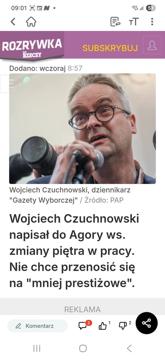 LadyInB43912586's tweet photo. #RozrywkaDoRzeczy:

"Dramat znanego dziennikarza!
Chcą go przenieść na >mniej prestiżowe<...PIĘTRO.

A on się nie chce dać!

Widzicie, zakute łby?
Takie trzeba mieć problemy.🤷‍♀️🙆‍♀️😎👑👠

#GazetaWybiórcza #absurdy 
#BarejaByTegoNueWymyślił https://t.co/MRNo9GgZD4