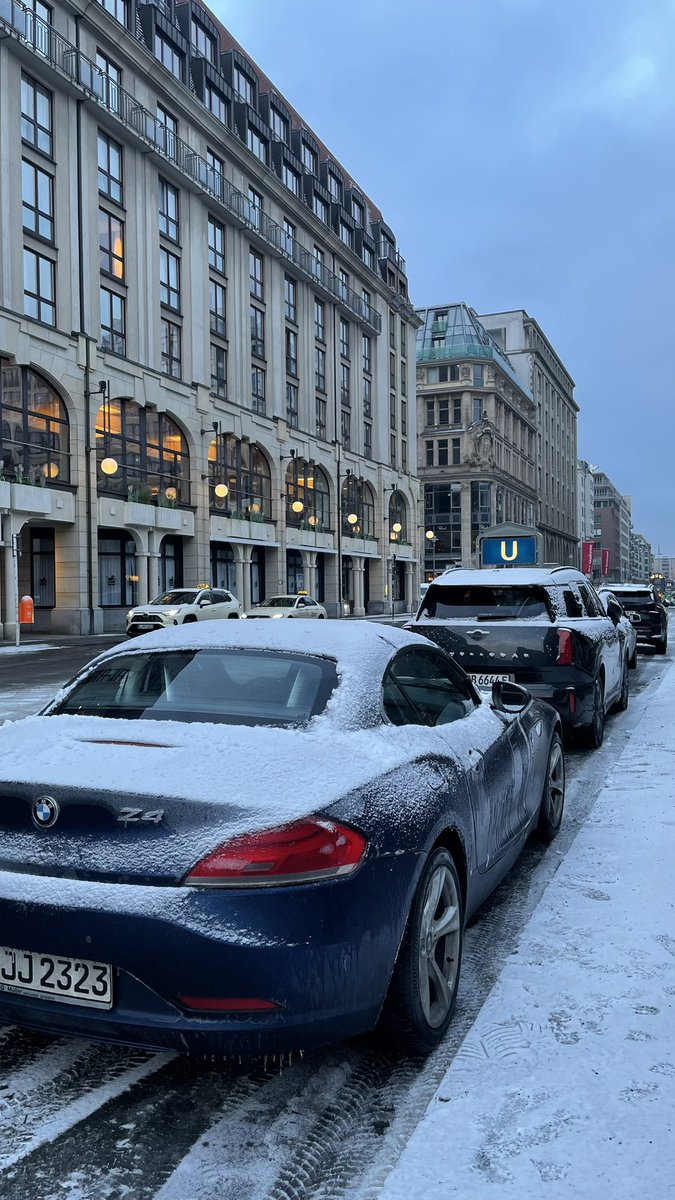 talyafai12's tweet photo. Take me back to #Berlin 🥲🇩🇪 https://t.co/RDCfWeCyMY
