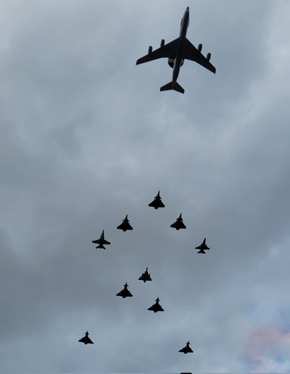 C'est Carré 🟩 tweet media