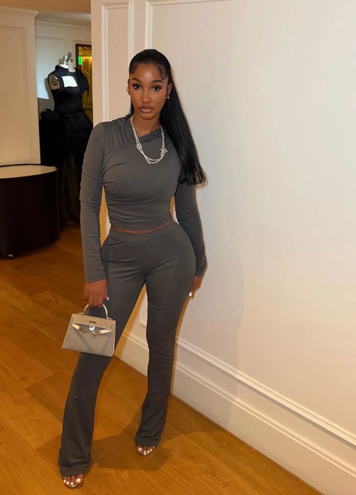 berniceburgs's tweet photo. Bernice Burgos 😻 https://t.co/yww3Ri6BYs