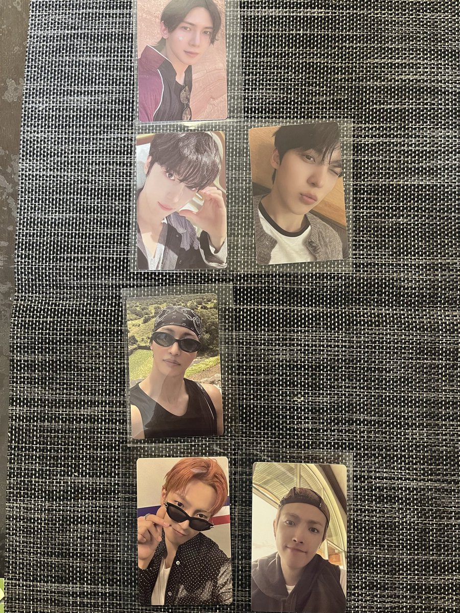 推しが1枚もこなかった
夕暮れ時……

どなたか
今回のウヨンさんを
お持ちの方は
いらっしゃらないでしょうか？
よろしくお願い致します