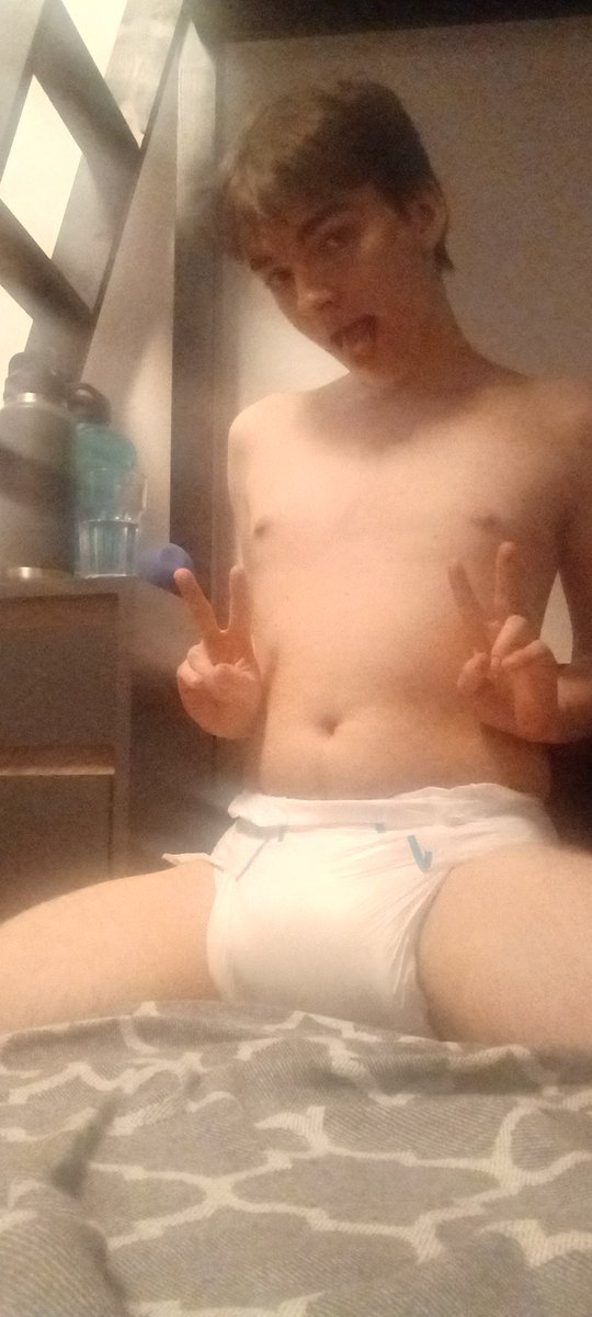 0Diaperboy tweet media