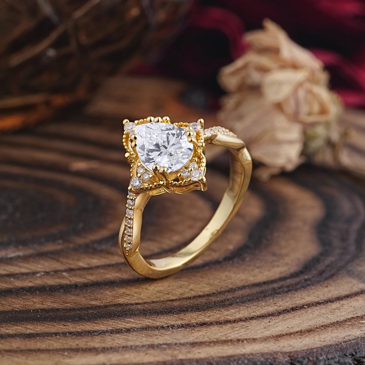 Romalarjewelry's tweet photo. Serving major Big Ring Energy. πβ¨ This luxury Pear Cut Lab Diamond is pure, unapologetic ice. π§ Who's saying yes? #LabDiamond #RingGoals https://t.co/BctCwrOtwh