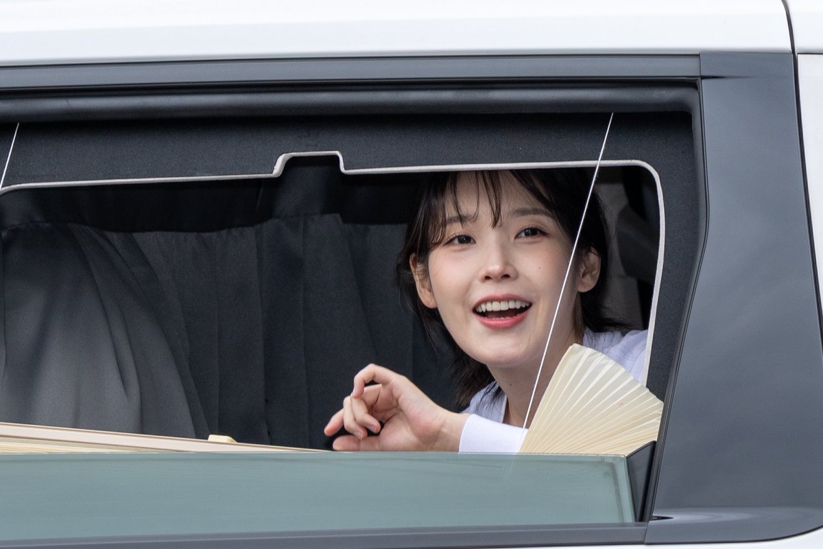 iu_snoopy's tweet photo. 잘가요 징짱 https://t.co/y80qh2pIxB