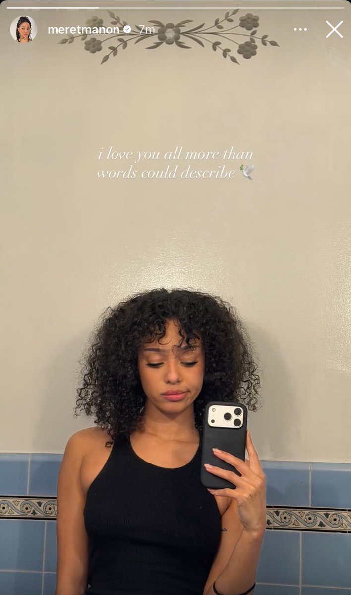 meiyokstage's tweet image. guys ☹️☹️ i hope she knows she’s important and loved and that we stand with her and by her always

KATSEYE IS SIX #WEWANTMANON 
#JusticeForManon 
#WeloveyouManon
#BoycottForManon