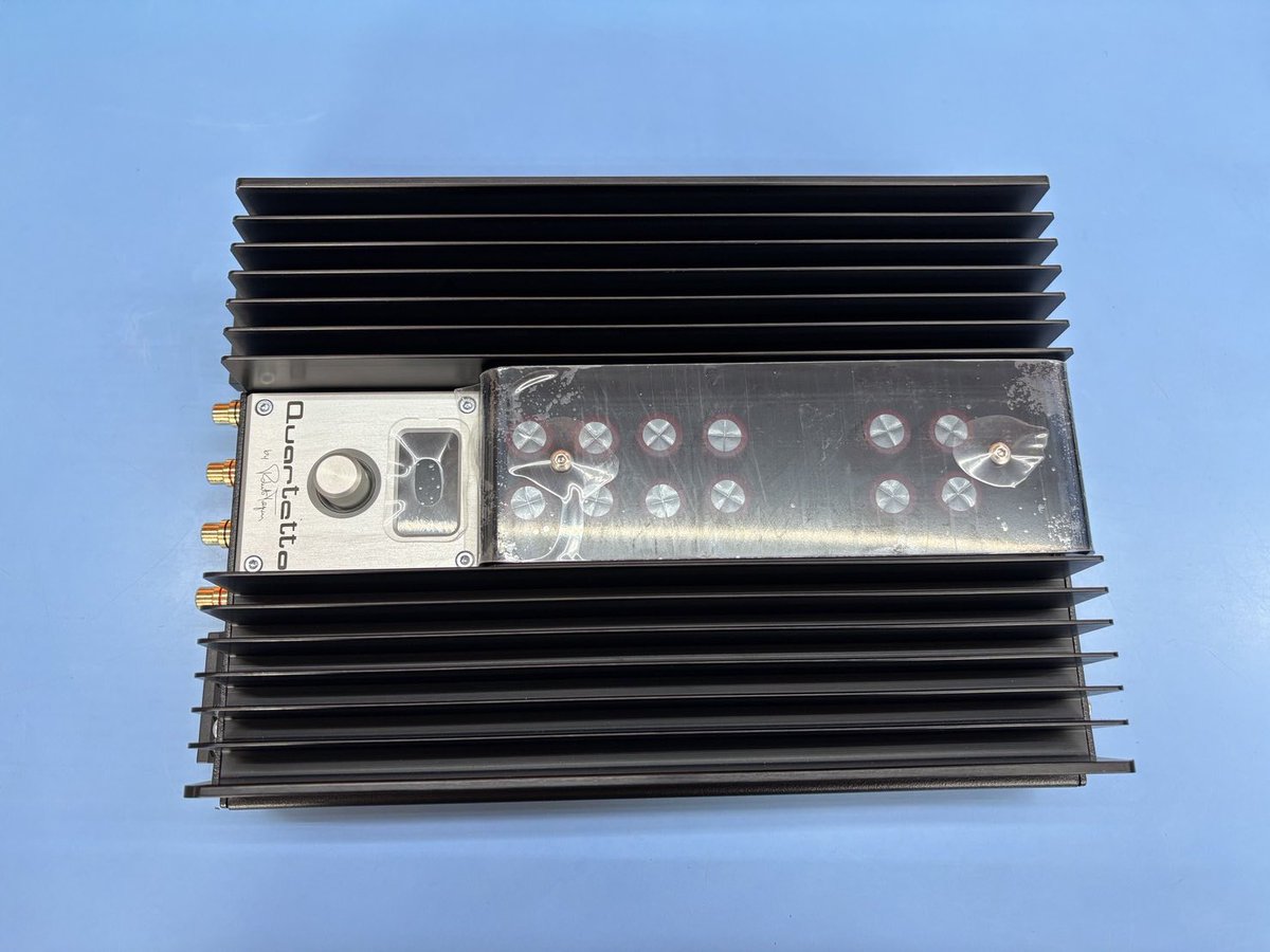 wave2port_k's tweet photo. ウェイブトゥポート
当店、大人気 audio solution(オーディオ ソリューション)Quartetto(カルテット)アンプ取付ました!!
https://t.co/YV1Xp6SxDC
#audiosolution
#Quartetto
#iEARTH https://t.co/tfEP7nU6vo