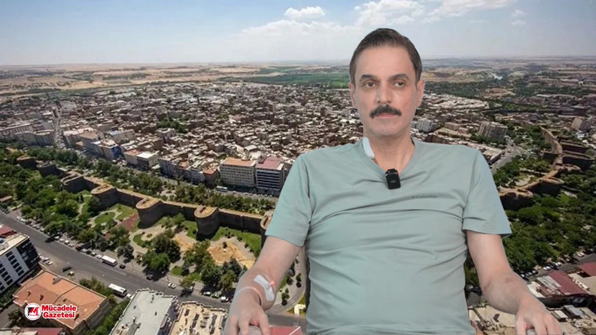 Ufuk Özkan’dan Diyarbakır itirafı:

“Üç tane genç çocuk geldi sete. 'Abi biz okuyoruz ama bir yandan da çalışmamız gerekiyor' falan demişlerdi. Yapımcımıza da söyledim. Abi dedim bunlara dedim bir şeyler harçlık bir şeyler verin. Benim aldığım ücretten de onların haberi olmasın.