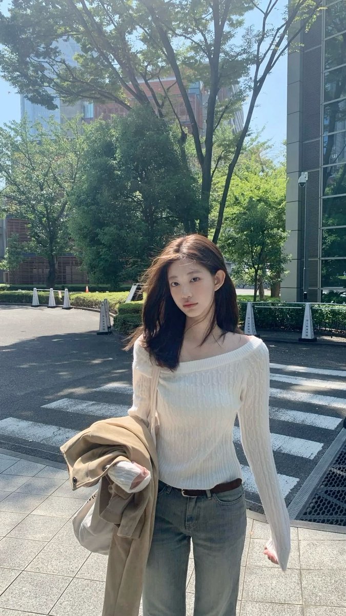 konocostory's tweet photo. 春は上品韓国お姉さんになりたい。 https://t.co/oLy6GAi5Vy