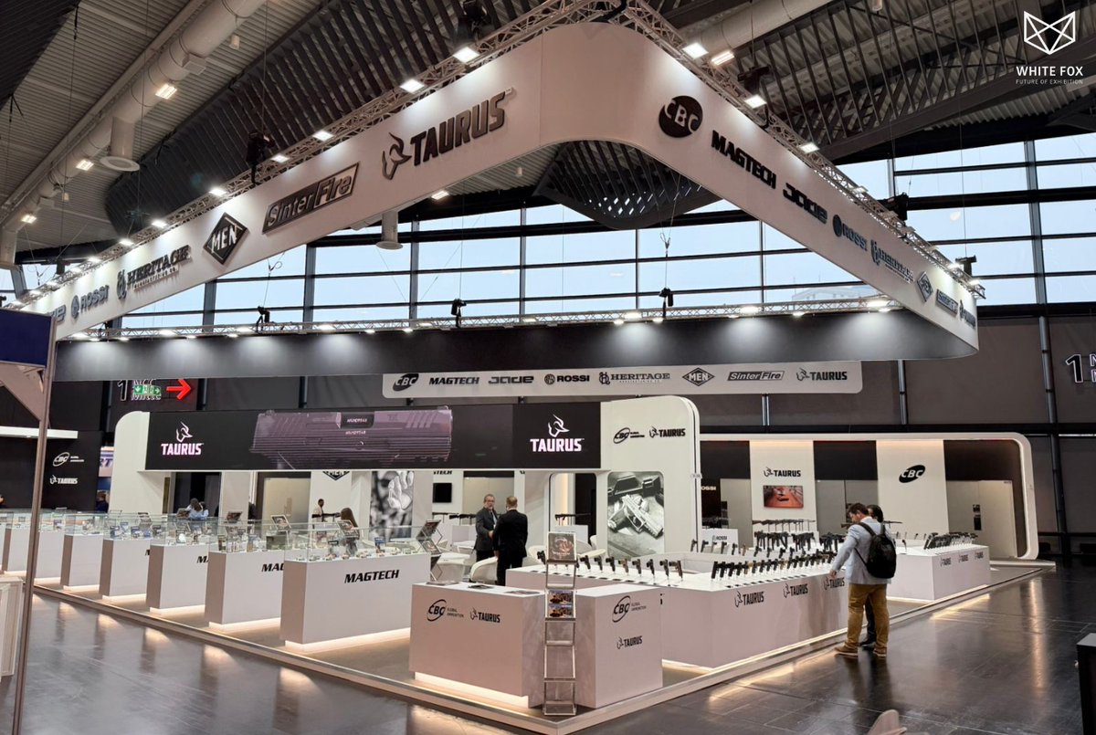 whitefoxexpo's tweet image. IWA Outdoor Classics 2026 is now OPEN and We’ve raised the bar! 💥

Check out the massive island stand we built for our Brazilian clients 🇧🇷 — designed to impress and stand out on the exhibition floor! 🏗️✨

#WhiteFoxExhibits #exhibitionstand #IWAOutdoorClassics2026