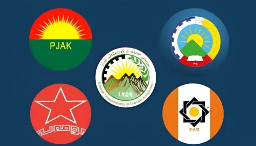RojavaGundem2's tweet photo. 📍Doğu Kürdistan Siyasi Güçler İttifakı, Rıza Pehlevi'nin açıklamalarına cevap verdi

"Bu düşmanca mesajlar nihayetinde hiçbir amaca ulaşamayacaktır. Aksine, özgürlükçü, mücadeleci halkımızın ve İran halklarının özgürlük özlemlerini gerçekleştirme iradesini güçlendirecektir" https://t.co/qA2CXuniKR