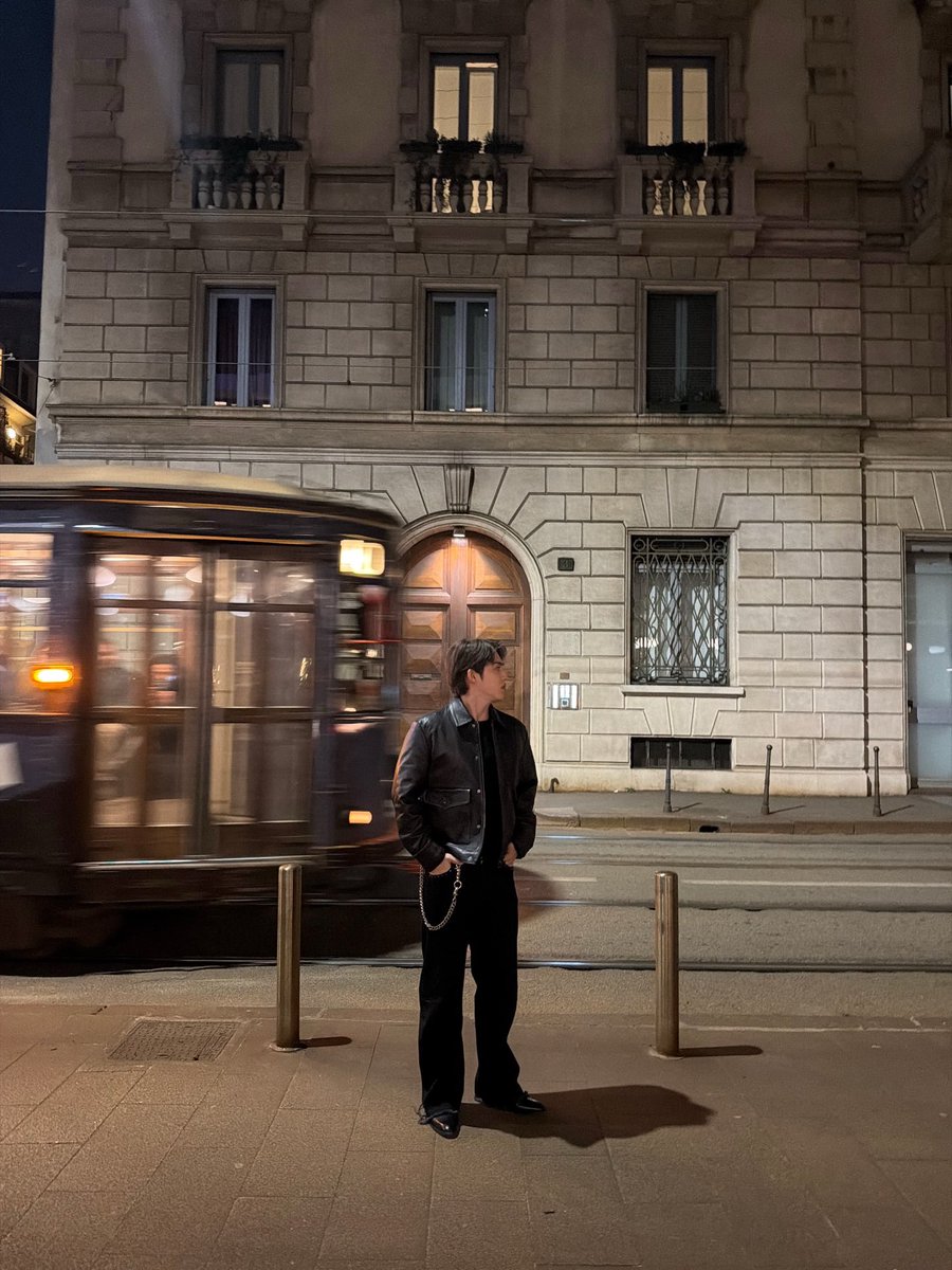 wonubliss's tweet photo. BOSS SCOUPS RETURNS TO MFW 
#SCOUPSxBOSSFW26 #BeYourOwnBOSS 
#MilanFashionWeek @pledis_17 https://t.co/2PgO5oTIcB