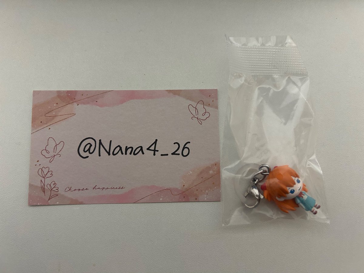 なななな tweet media