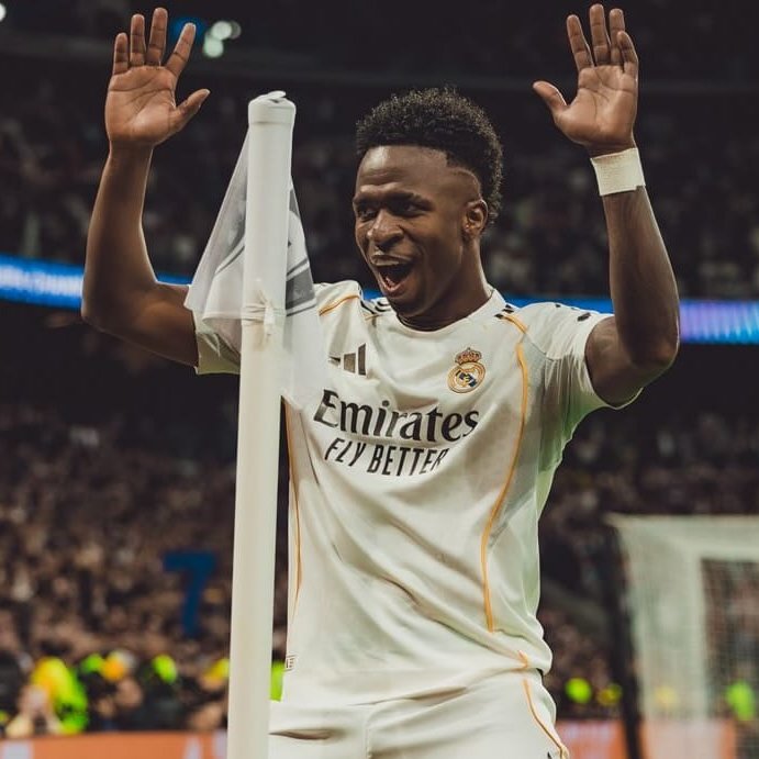 🚨 Vinicius in the UCL since joining Real Madrid in 2018:

• 32 goals
• 30 assists
• 2 finals, 2 goals, 2 titles.
• 14 goals and 12 assists in 20 UCL KO ties.
• Most goals in KO rounds for a Brazilian (14).

<a href="/diarioas/">Diario AS</a>
