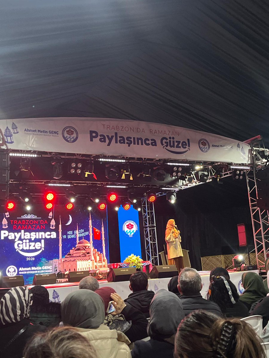 TrabzonKYGM's tweet photo. Tonya Yurdu öğrencileri, Saliha Erdim’in “Ailede Rol Dağılımı” konulu söyleşisine katılım sağladı. 🌿

Aile içi sorumluluklar ve sağlıklı iletişim üzerine verimli bir program gerçekleştirildi. ✨ https://t.co/t3vKj7KjJl