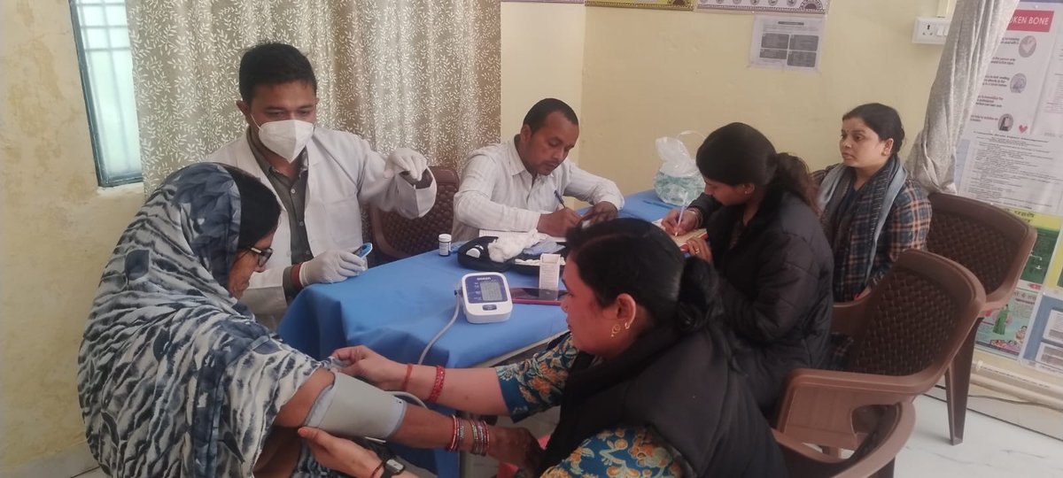 npncd_up's tweet photo. जनपद-हरदोई में एन0पी0-एन0सी0डी0 कार्यक्रम के अन्तर्गत कैंसर रोग स्क्रीनिंग कैम्प का आयोजन किया गया। https://t.co/yakpDegJqO