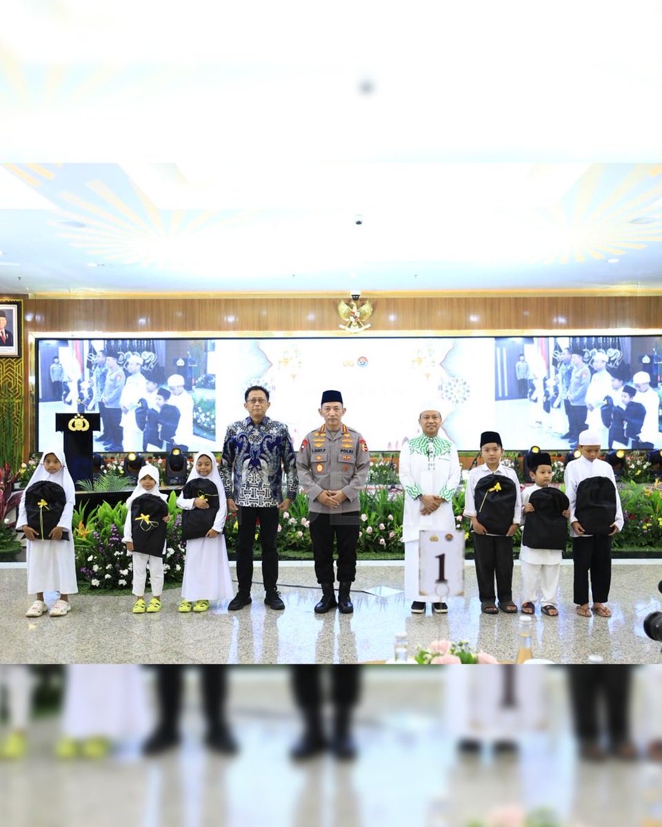 PolresTW's tweet photo. Kapolri, Jenderal Polisi Drs. Listyo Sigit Prabowo, https://t.co/Wb3Qaiqtvr., menggelar kegiatan buka puasa bersama insan pers sebagai bentuk mempererat silaturahmi sekaligus memperkuat sinergi antara Polri dan media dalam menyampaikan informasi.

#BerlombaBerbagiKebaikan https://t.co/NKglePHDZY