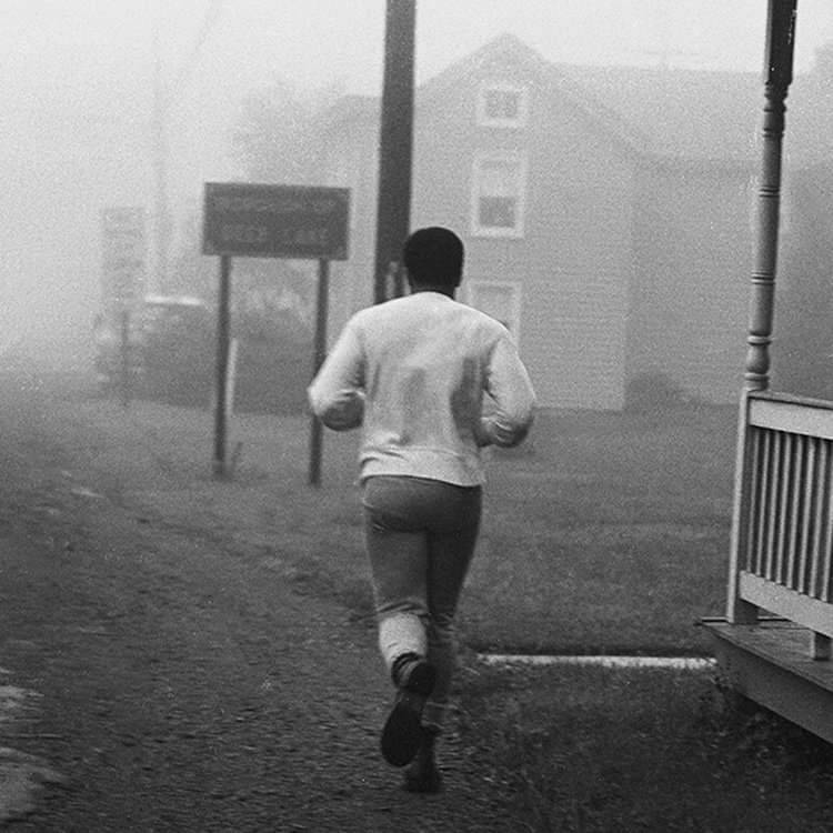 BlkHistStudies's tweet image. “When will they ever have another fighter who writes poems, predicts rounds, beats everybody, makes people laugh, makes people cry, and is as tall and extra-pretty as me?” ❤️🖤💚

 #MuhammadAli #Icon #Quote #Fighter #Boxing #Champion #Rounds #GOAT