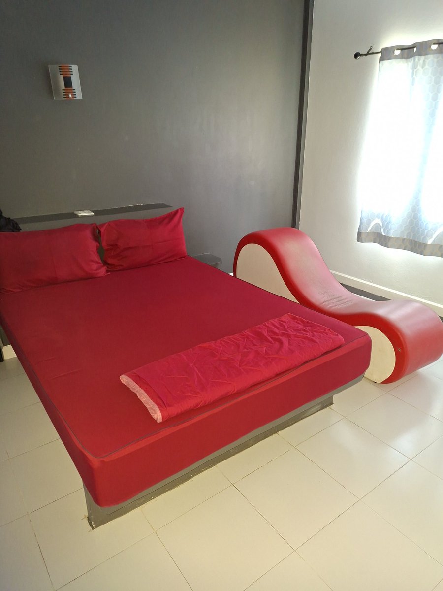 เมืองประจวบ เดี่ยวสูงวัย คับ ชอบอวบๆอ้วนๆนะ tweet media