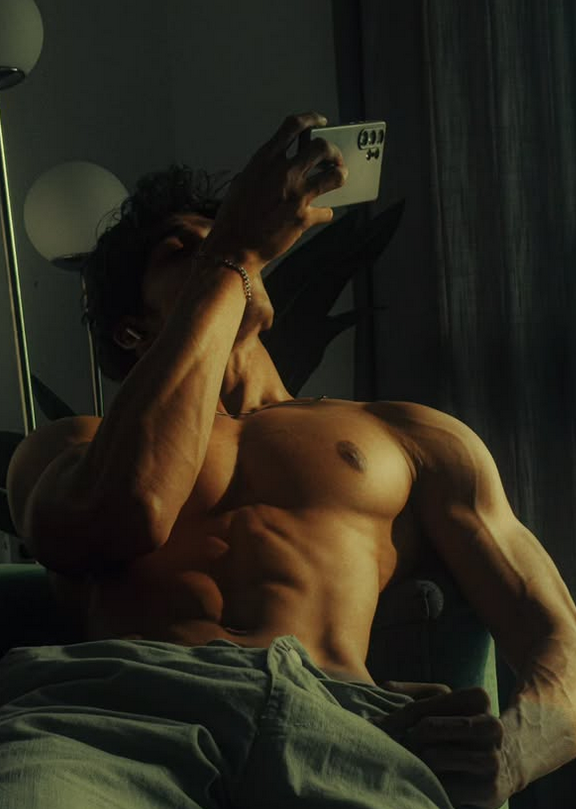 imdevelopr's tweet photo. Your wife moans on another man’s c@ck while you edge for me, broke and ignored. Every dollar you send makes her wetter knowing you’re nothing but my f@ggøt wallet. https://t.co/qWdra1lrGy