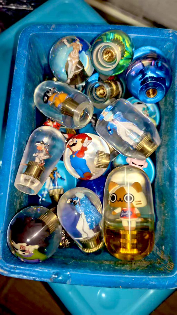 Sidnificus's tweet photo. First new batch in a while!

Consider it my gift to the FGC, no one else can nor will make this kind of hand crafted arts.

Again, all ball tops are available as is. I don’t take custom orders. 

I only make what I want to make, and today I want to make my haters jealous.

R U? https://t.co/JCw5F7fMhM