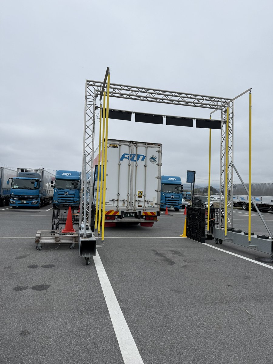 新人研修の実技・実車研修の密着をさせていただきました☺️

その様子はまたYouTubeでアップされるので
アップしたらこちらに告知いたします🫡✨