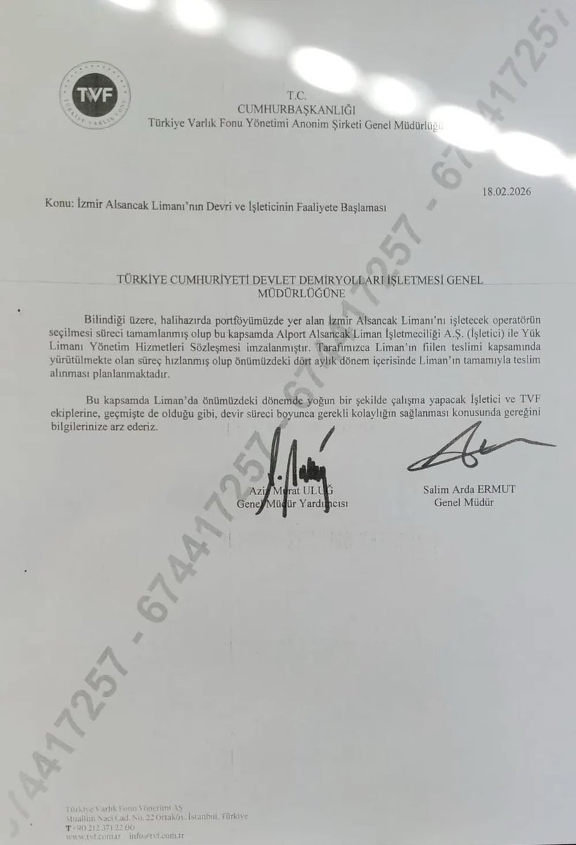 ALSANCAK LİMANI ALBAYRAK AİLESi’NE VERİLDİ.

2016 yılından bu yana Türkiye Varlık Fonu’nun elinde tuttuğu tarihi İzmir Alsancak Limanı, Yeni Şafak Gazetesi’nin sahibi Albayrak Ailesi’ne verildi. 18 Şubat 2026’da R.T.Erdoğan’ın yönetim kurulu başkanı olduğu Türkiye Varlık Fonu